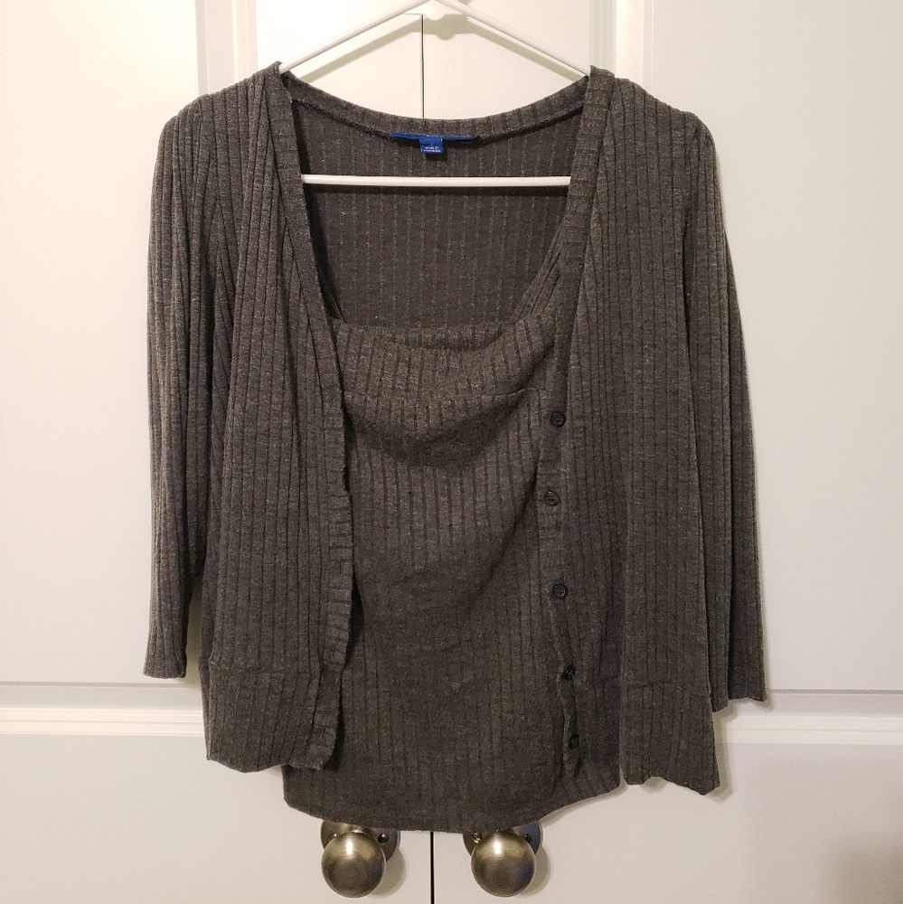 EUC Apt. 9 Small (S) 3/4 Sleeved Button-up Sweater with attached Tank Undershirt